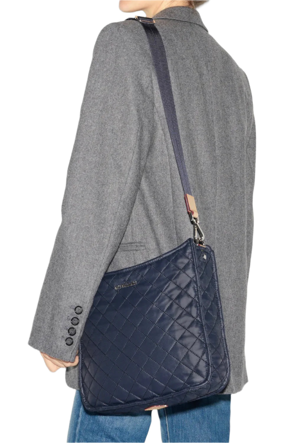 METRO BOX CROSSBODY
sassanova