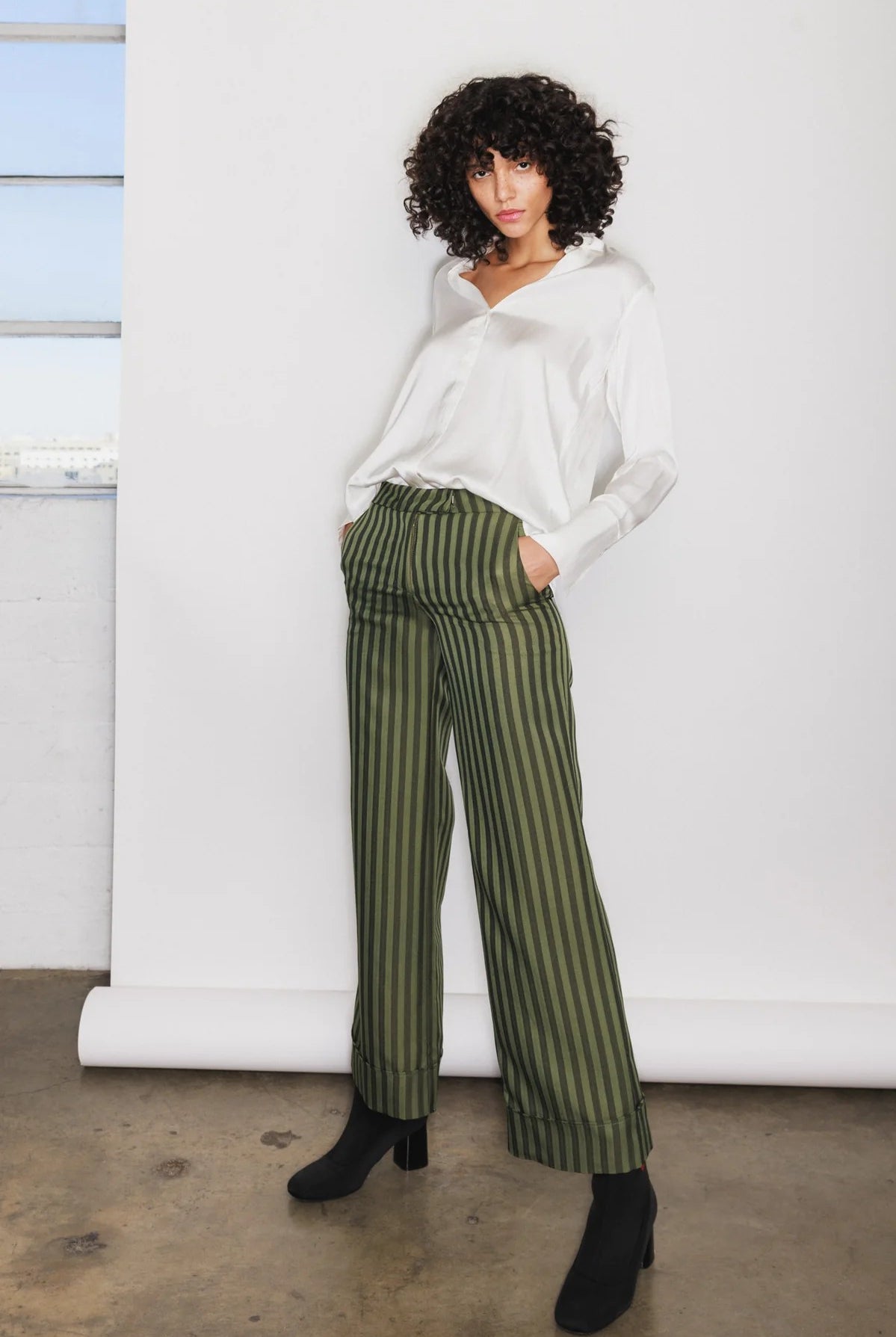 DARIA BLOUSE- WHITE - Blouses - Sassanova