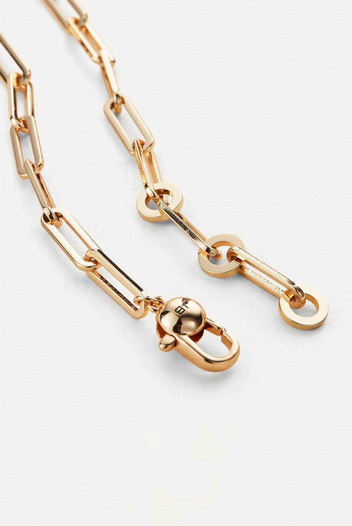 ANDI SLIM CHAIN NECKLACE - Necklaces - Sassanova