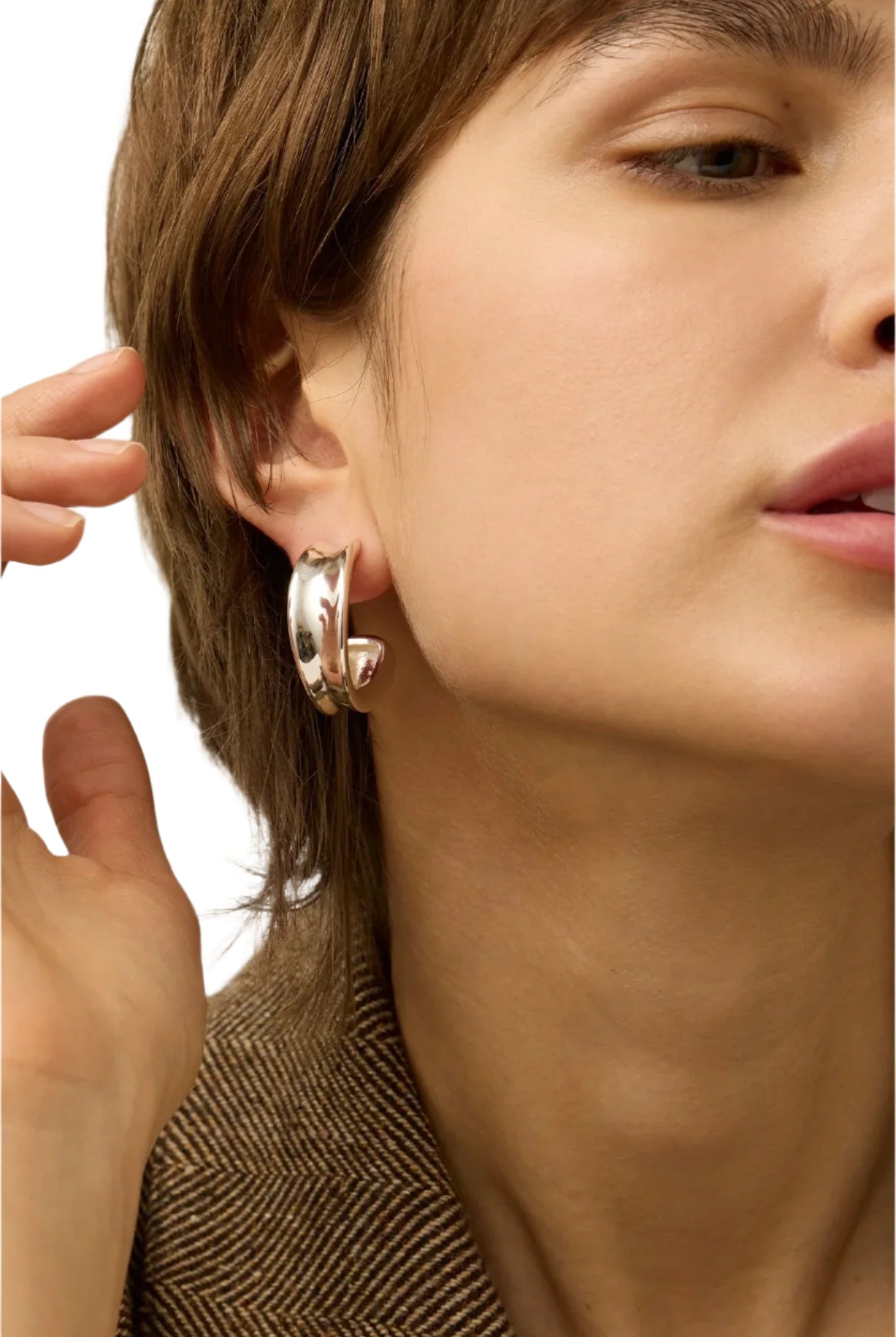 DOUNE HOOPS
sassanova