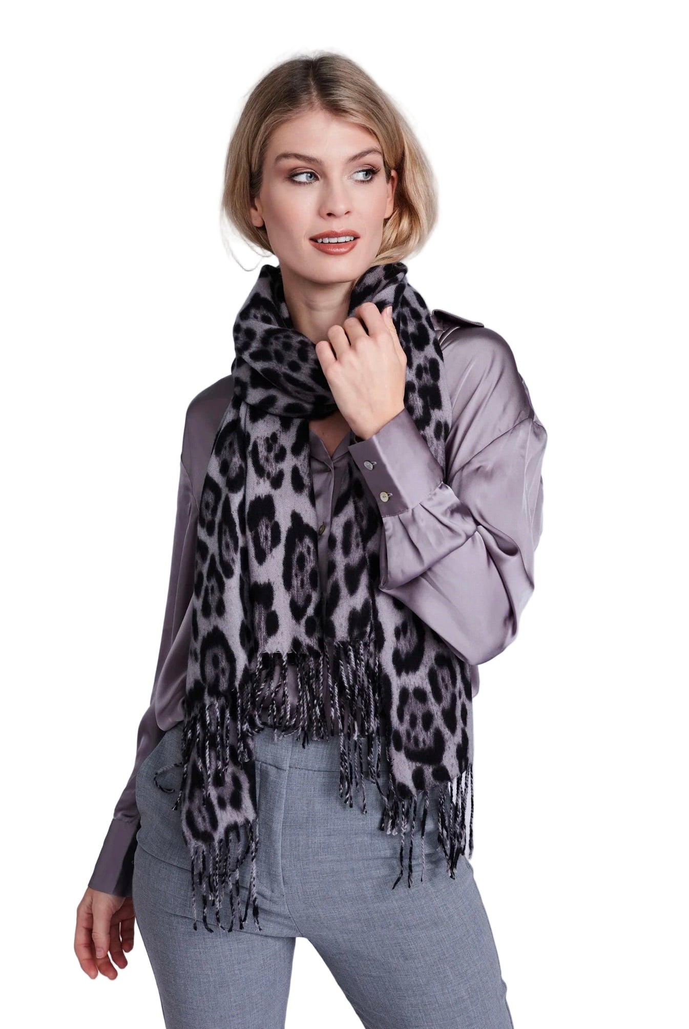 EBONI SCARF
sassanova