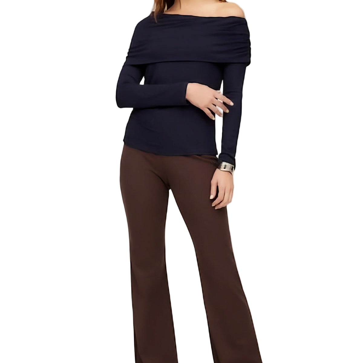 BOOTCUT PANTS
sassanova