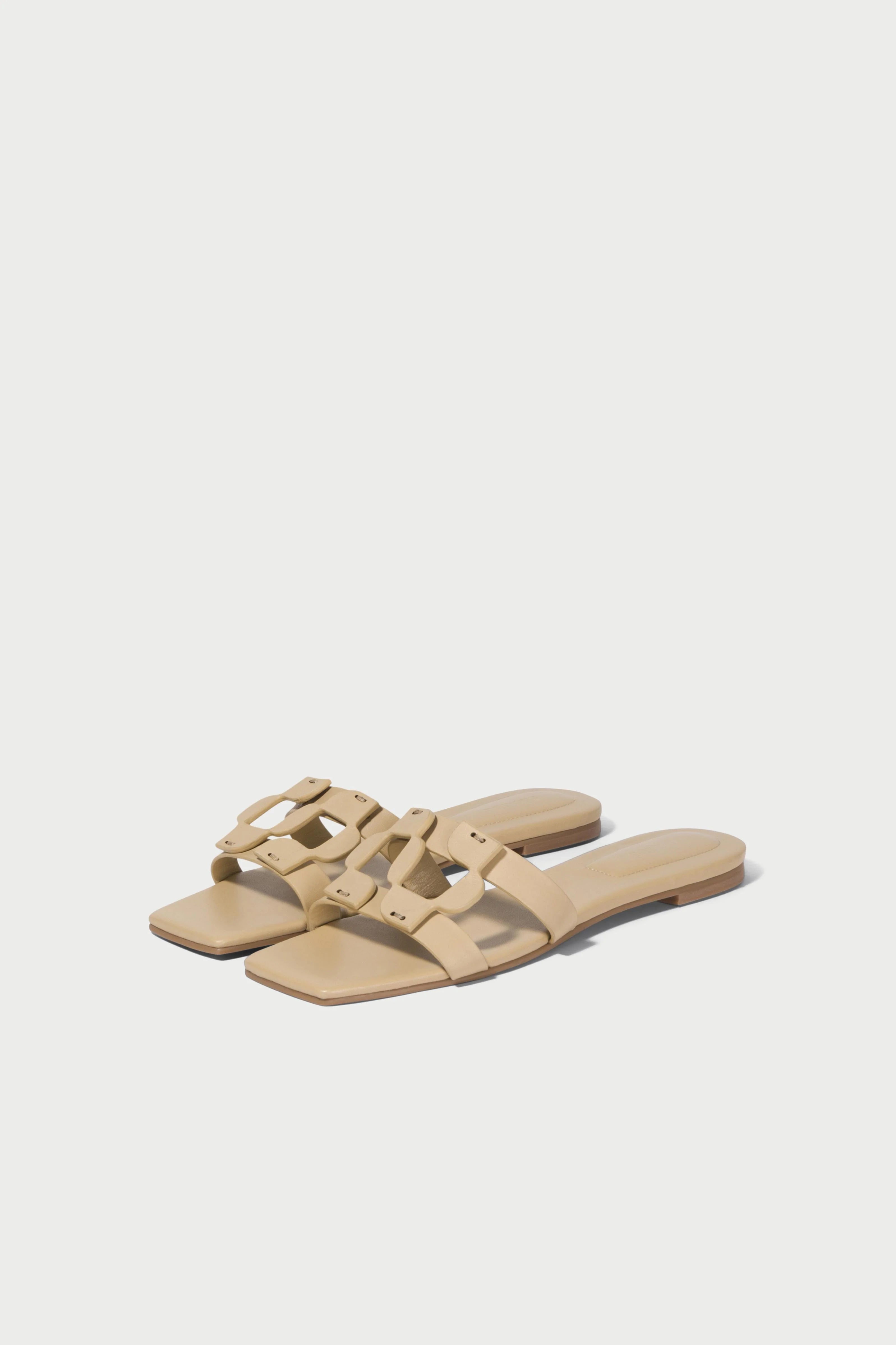 SIMKHAI MONOGRAM FLAT SLIDE - Shoes - Sassanova