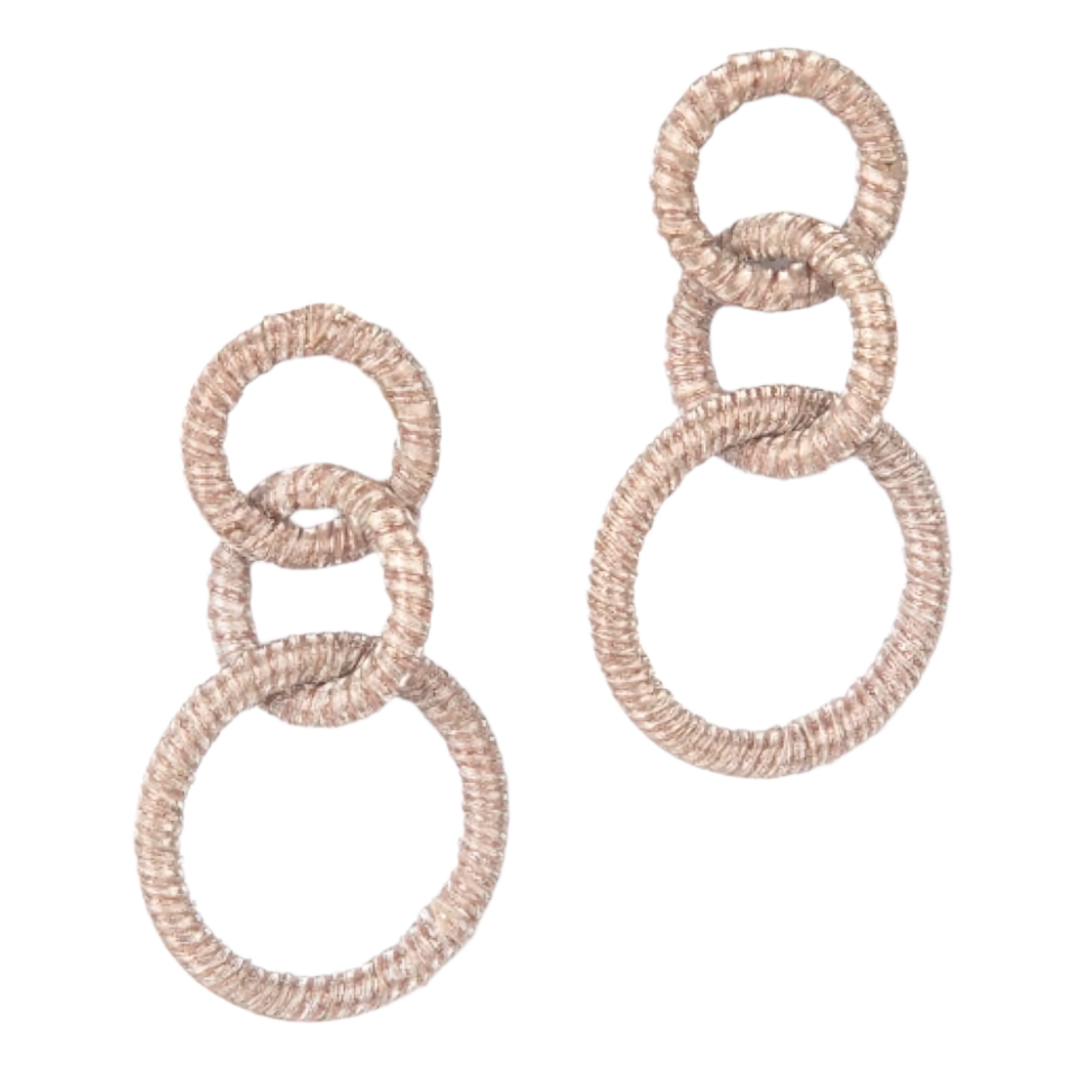 AKARI EARRINGS
sassanova