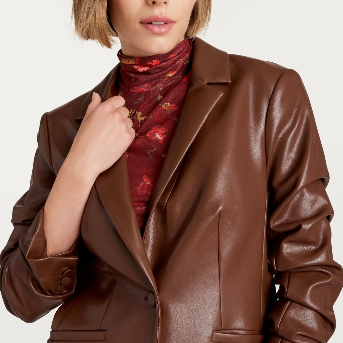 VEGAN LEATHER KYLIE JACKET - Sassanova