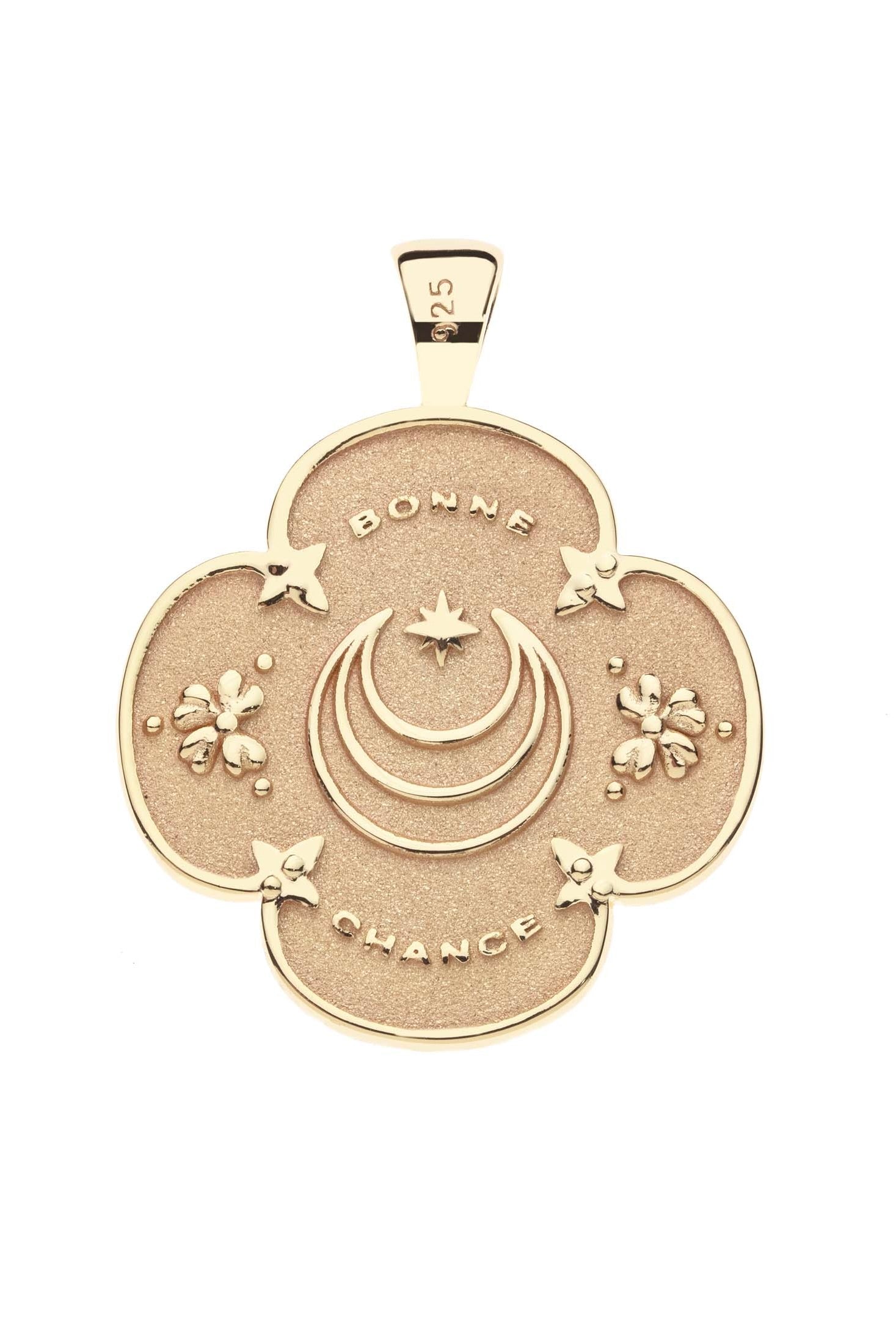 LUCKY RABBIT QUATREFOIL PENDANT- CLASSIC ROLO CHAIN
sassanova