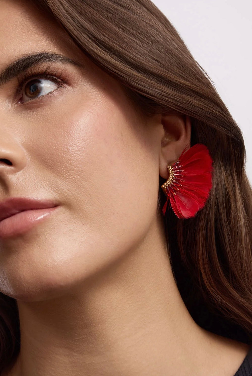 LUX MINI MADELINE FEATHER EARRING
sassanova