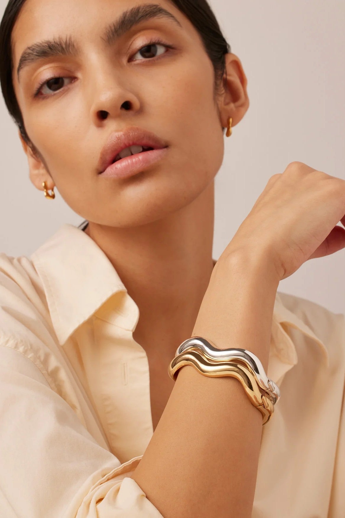 OLA BANGLE - Bracelets - Sassanova