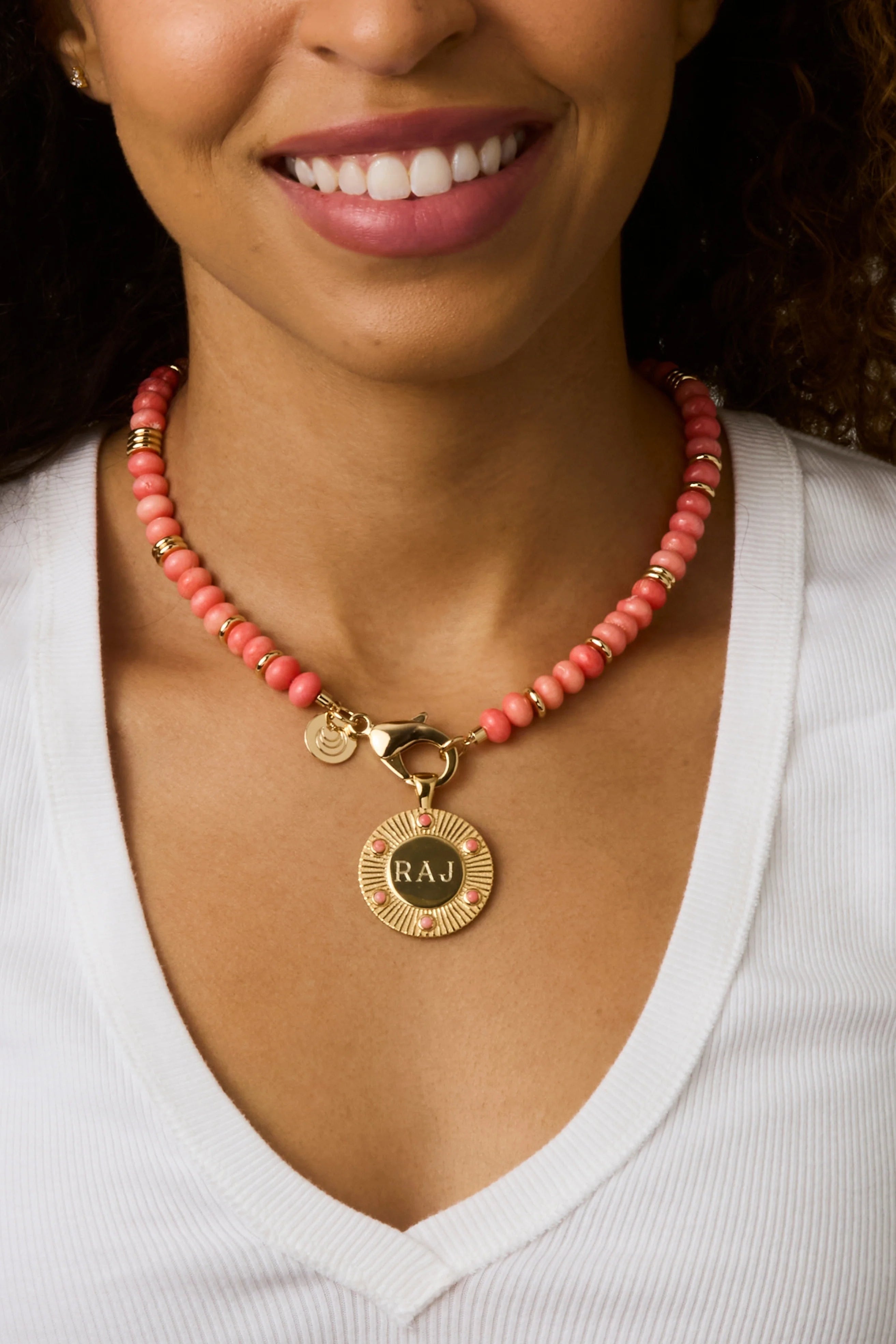 FOREVER AROUND SUN CORAL PENDANT- DRAWN LINK CHAIN - Necklaces - Sassanova
