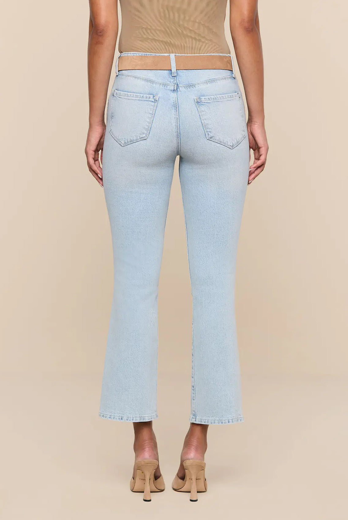 TATI HIGH RISE CROP MICRO BOOT - Jeans - Sassanova