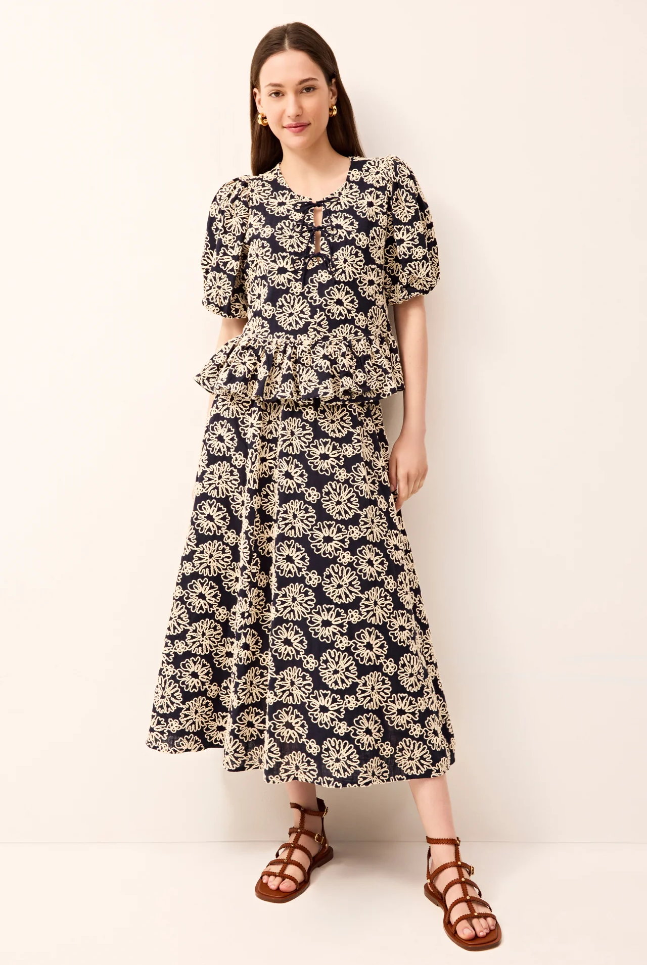 SHASHA SKIRT - Skirts - Sassanova