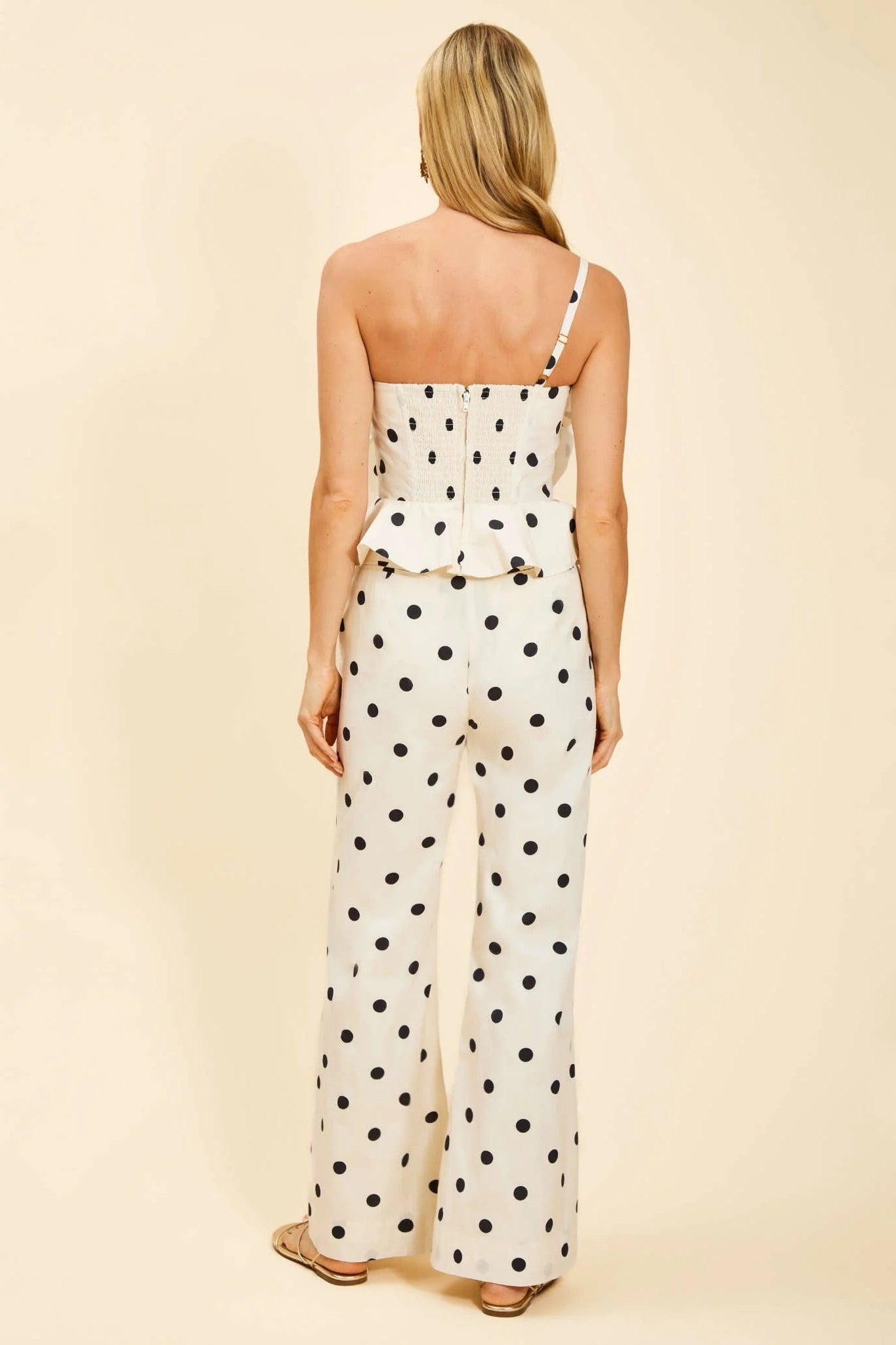 VINA ONE SHOULDER TOP - Blouses - Sassanova