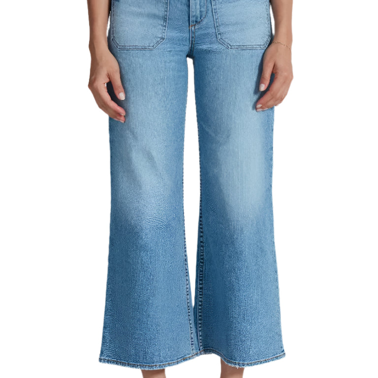 CROPPED SAILOR
sassanova