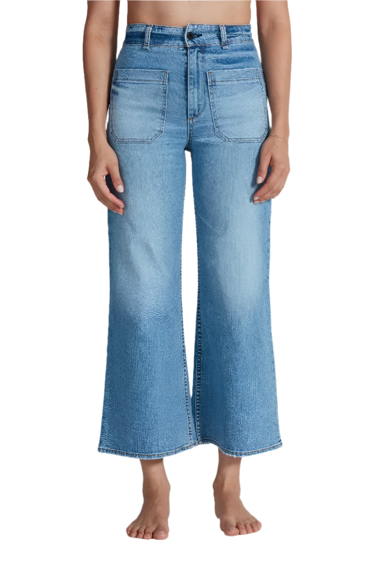 CROPPED SAILOR
sassanova