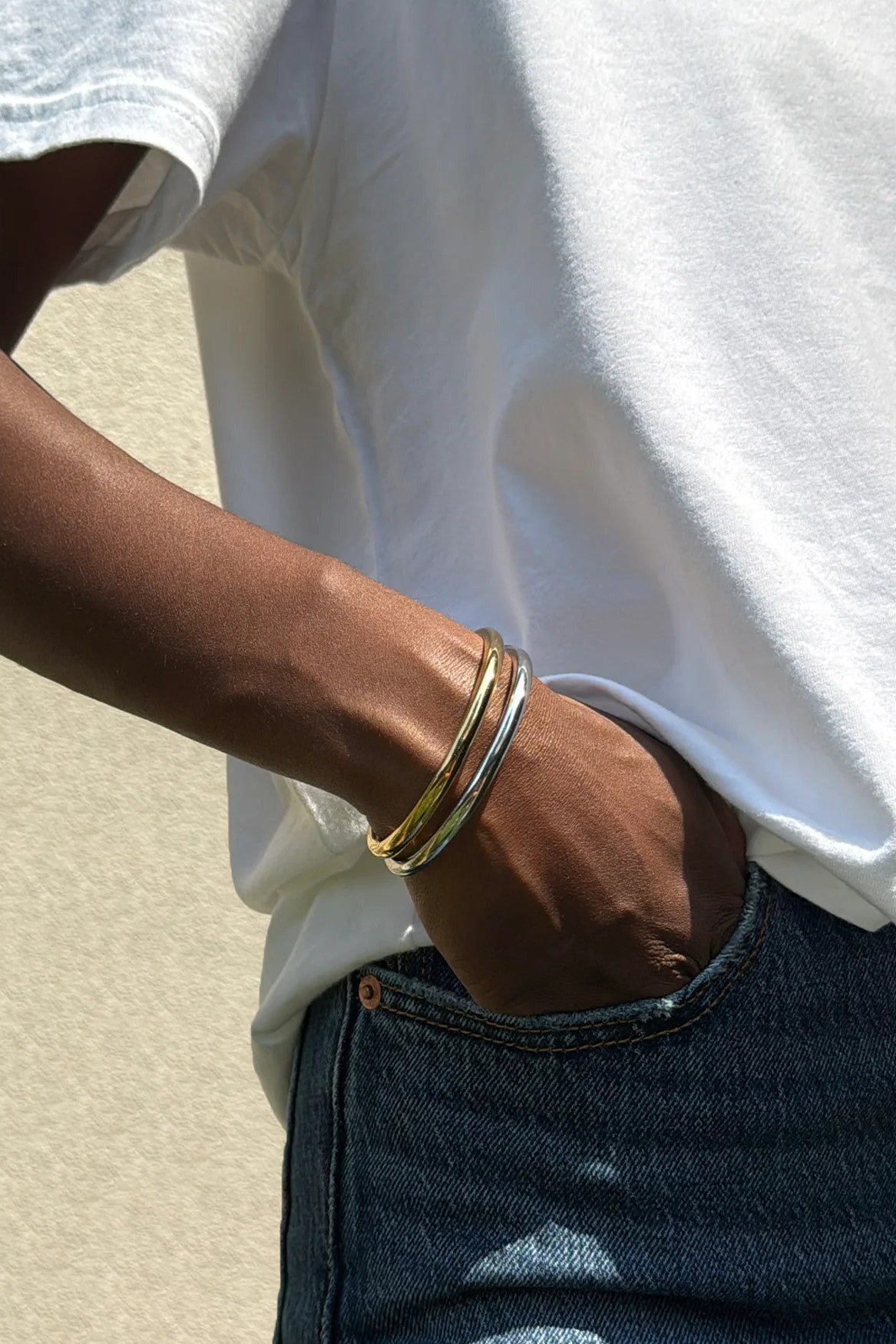 REMI BANGLE - Bracelets - Sassanova