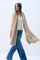 CASHMERE TRAVEL WRAP in taupe heather-sassanova