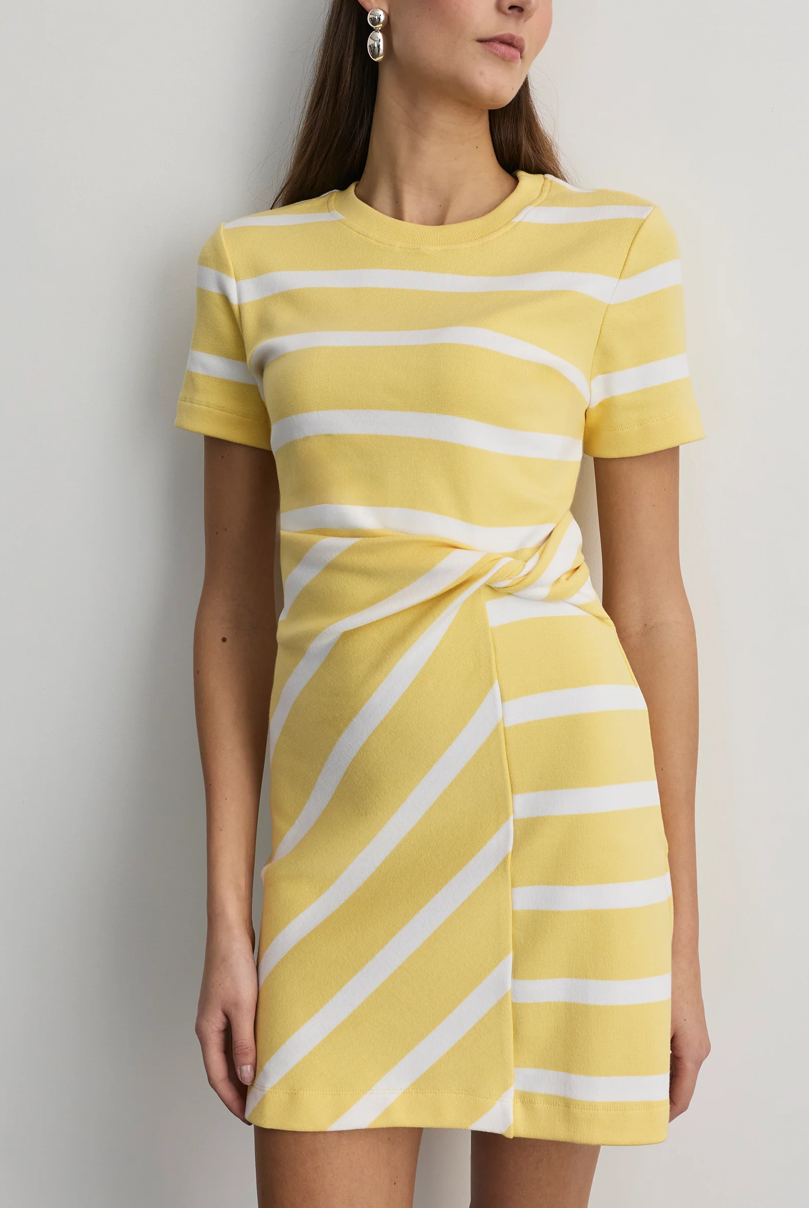 SHORT SLEEVE CODY DRESS - Dresses - Sassanova