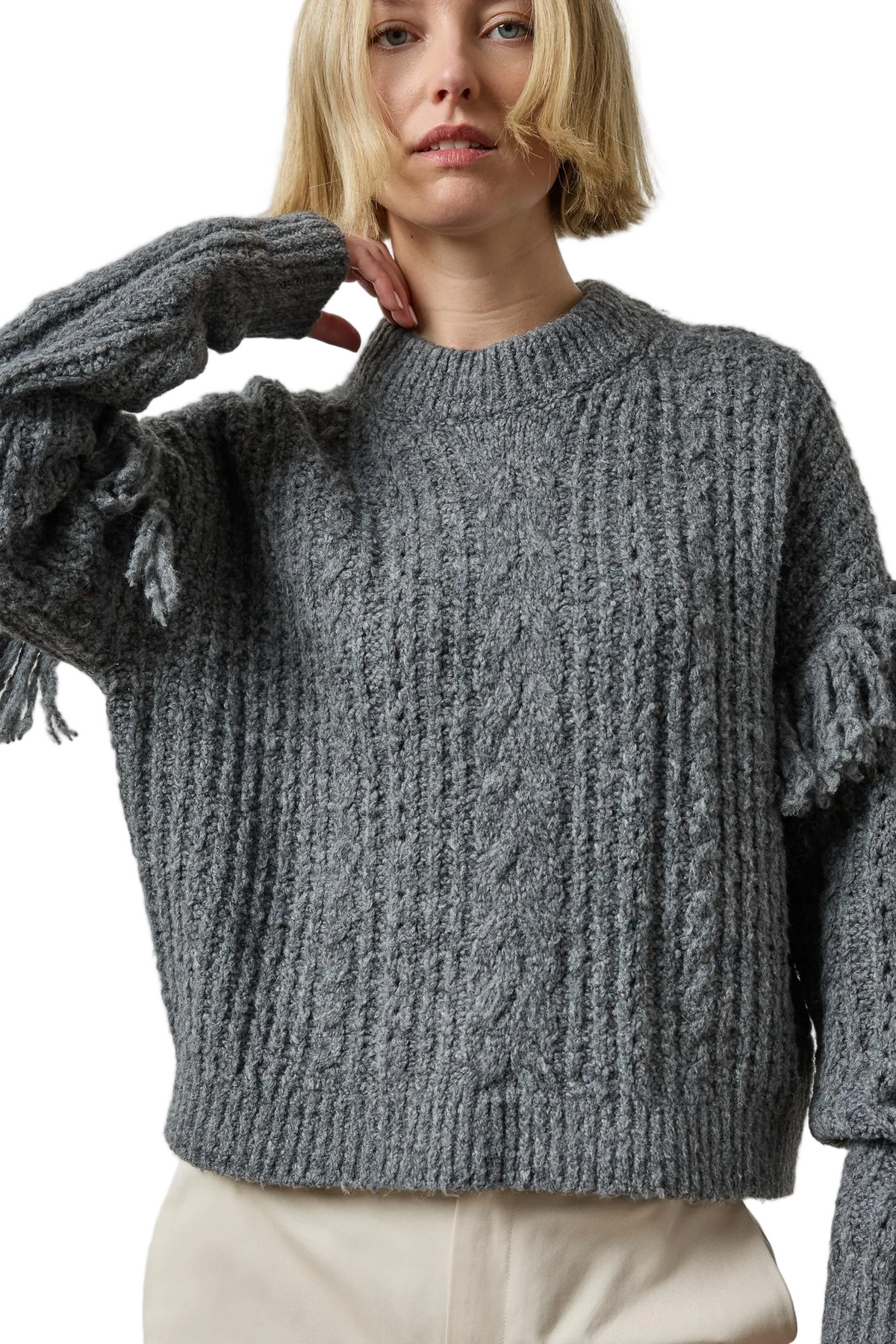 LOFTY FRINGE SWEATER Sassanova