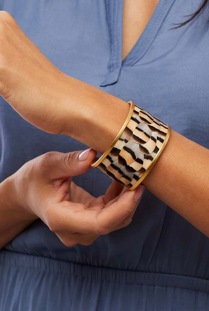 BRANDI WIDE CUFF
sassanova