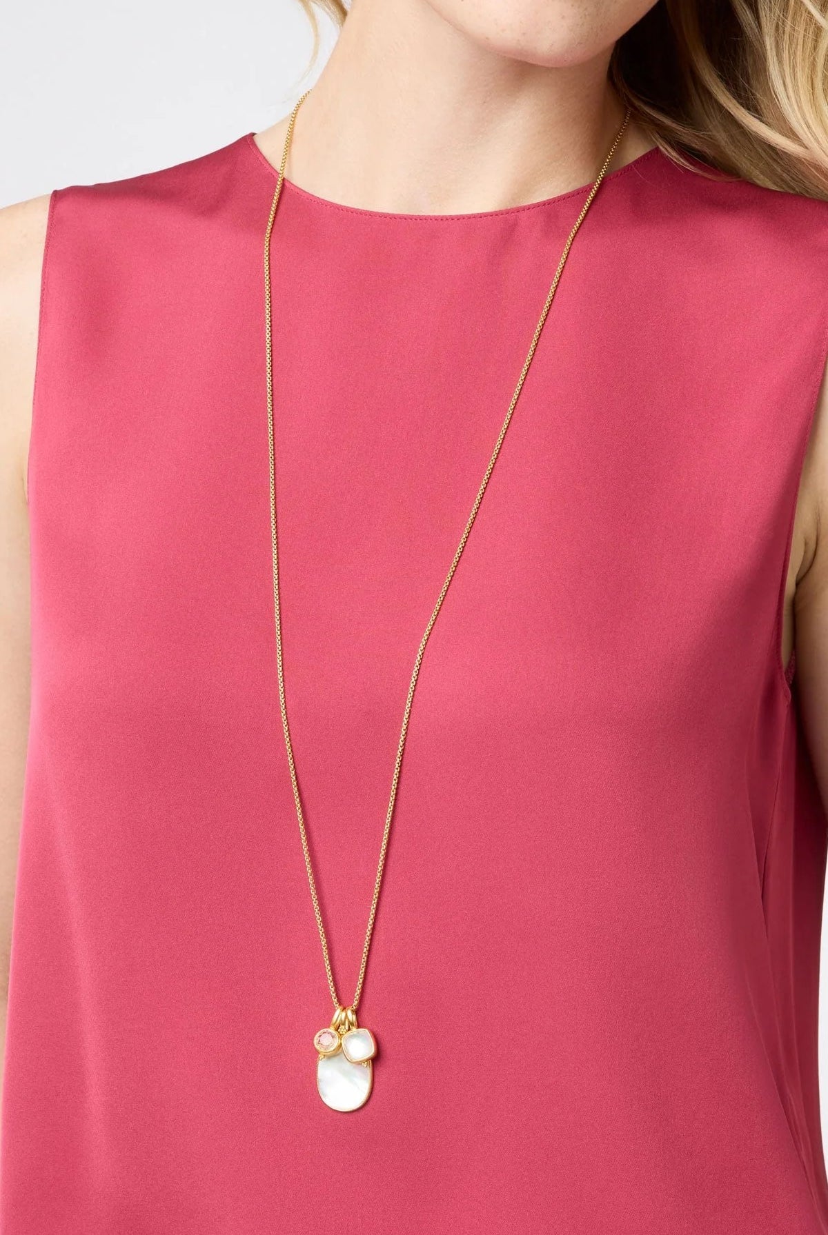 KALEIDOSCOPE CHARM PENDANT NECKLACE- GLD/MOP
sassanova