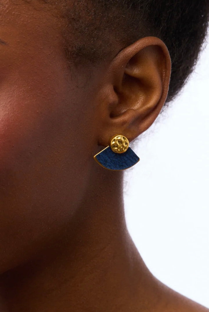 HANNA STUD EARRING
sassanova