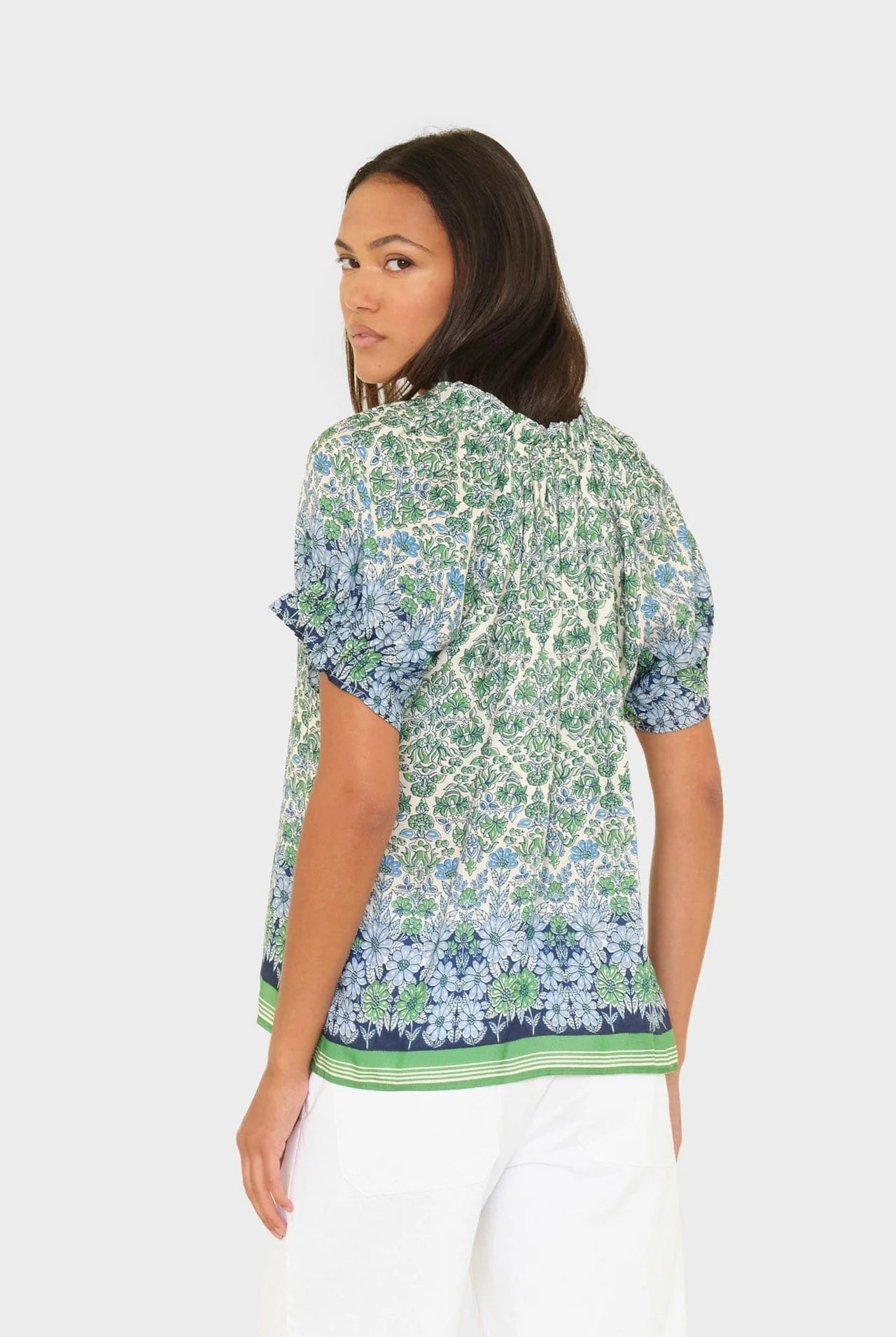 AIVY TOP - Blouses - Sassanova