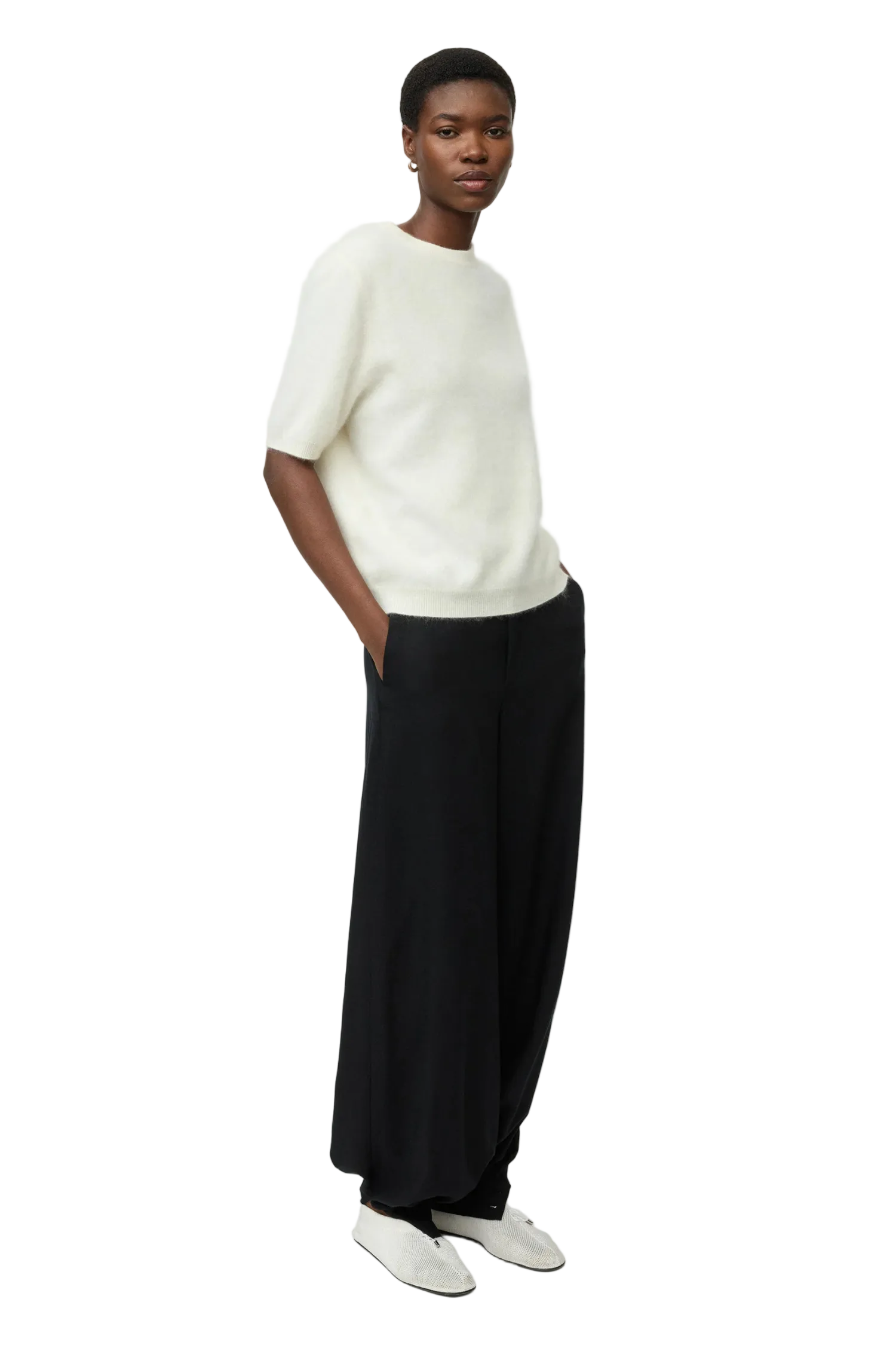 BRUSHED SHORT SLEEVE SWEATER Sassanova