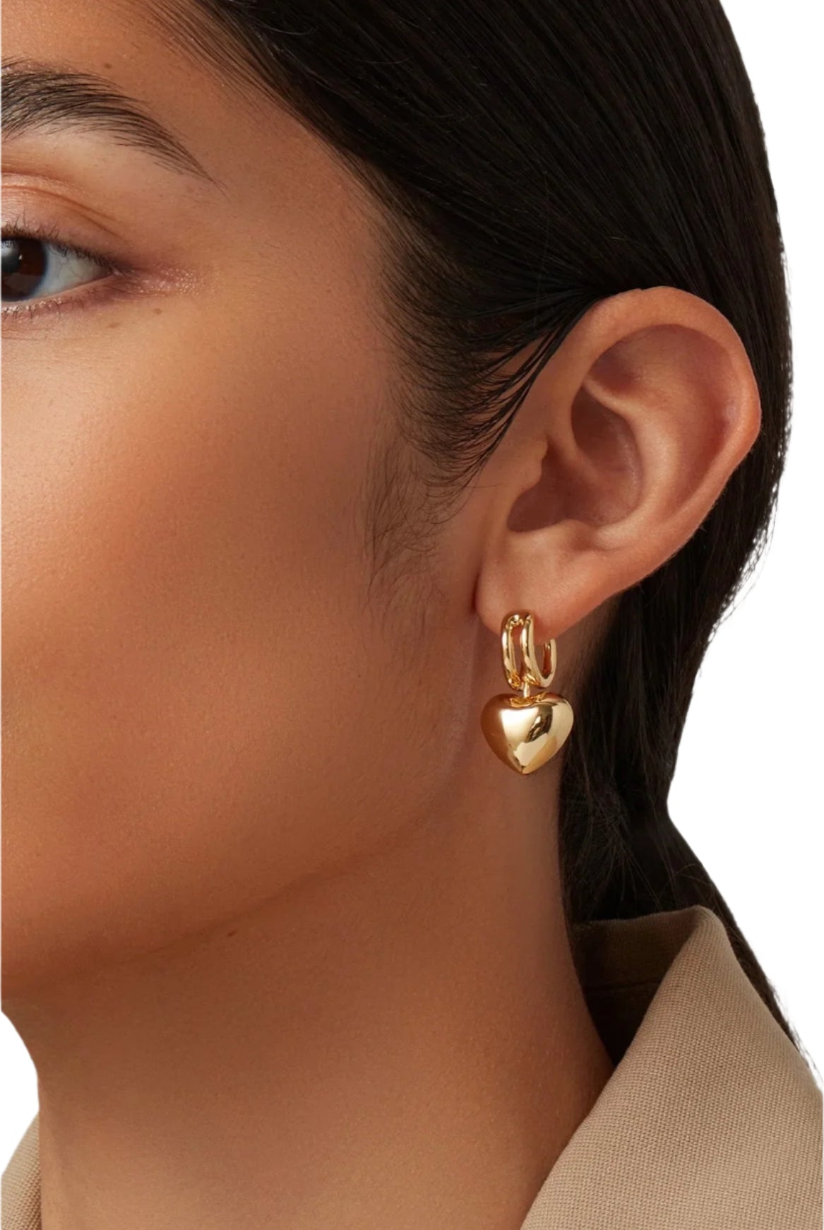 PUFFY HEART HUGGIES
sassanova