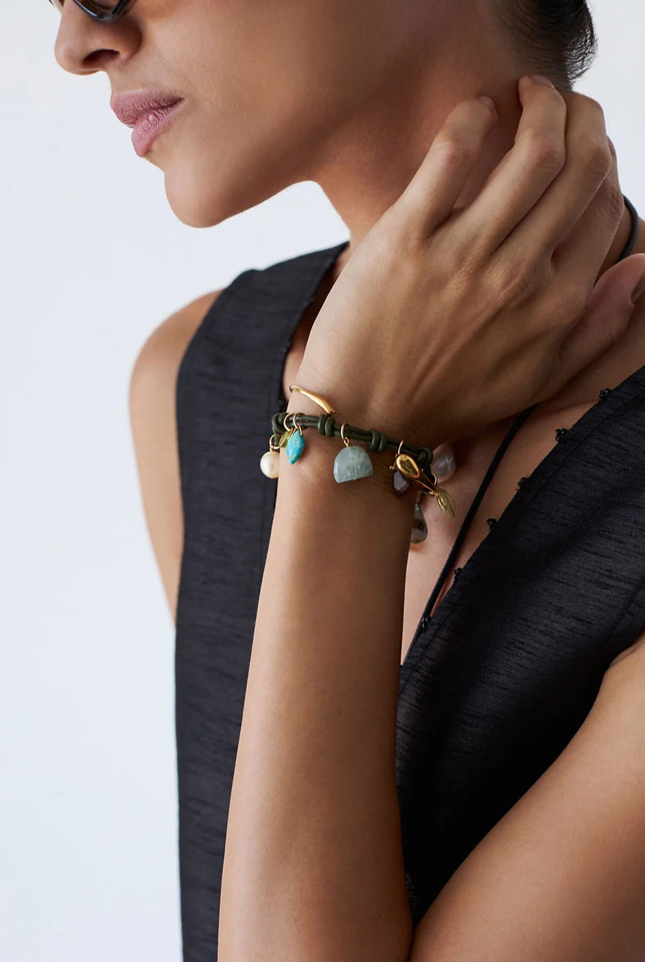 GEMMA CHARM BRACELET - Bracelets - Sassanova