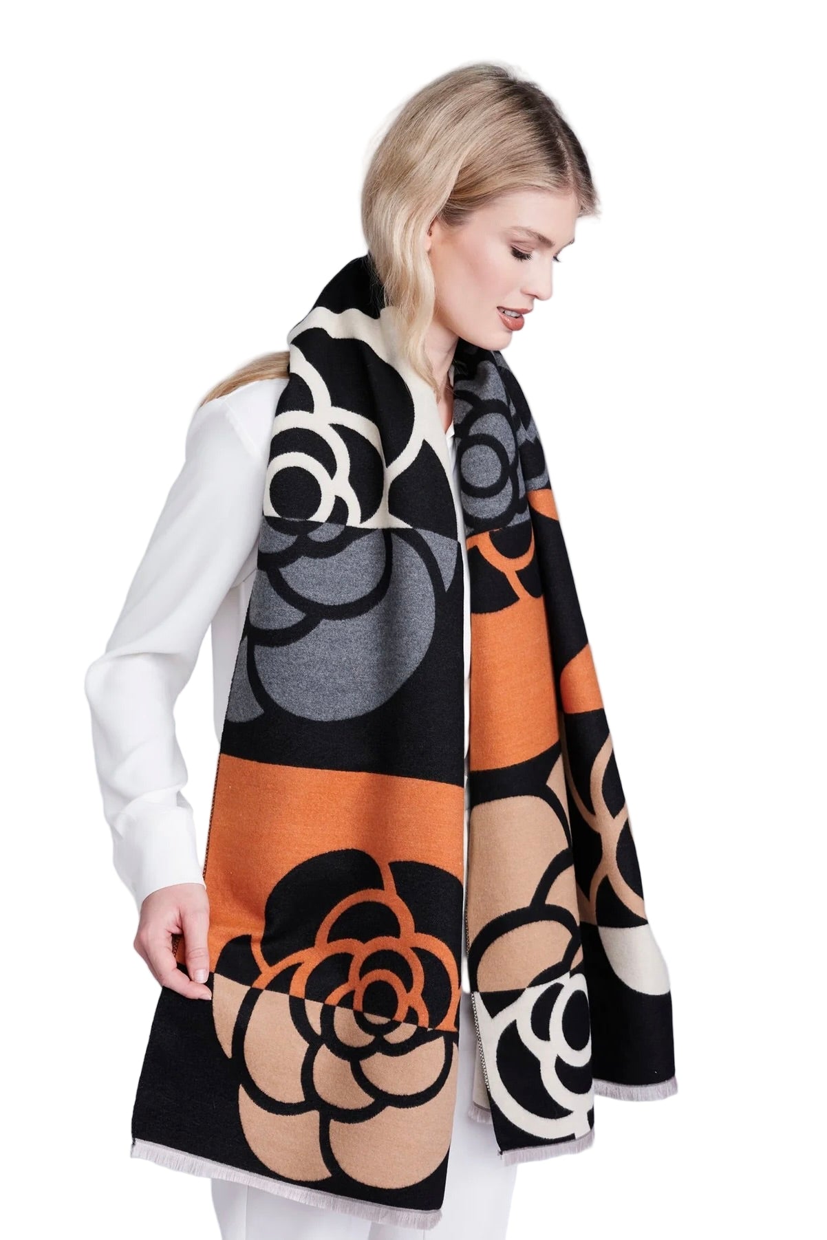 EDEN SCARF
sassanova