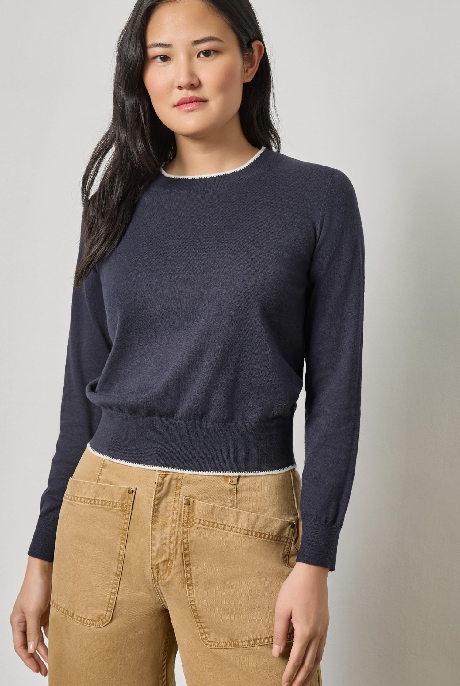 PICOT EDGE CREWNECK SWEATER - Sweaters - Sassanova