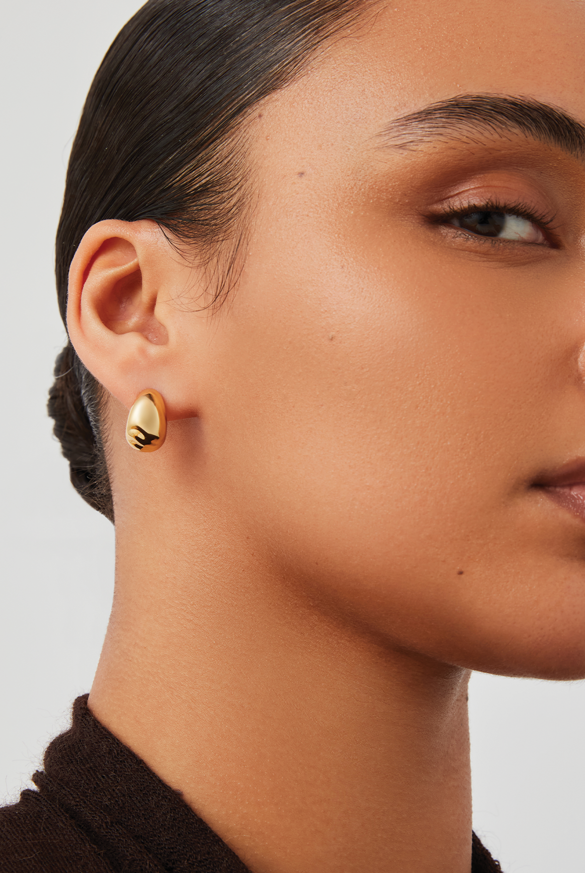 SMALL NELLE HOOPS - Earrings - Sassanova