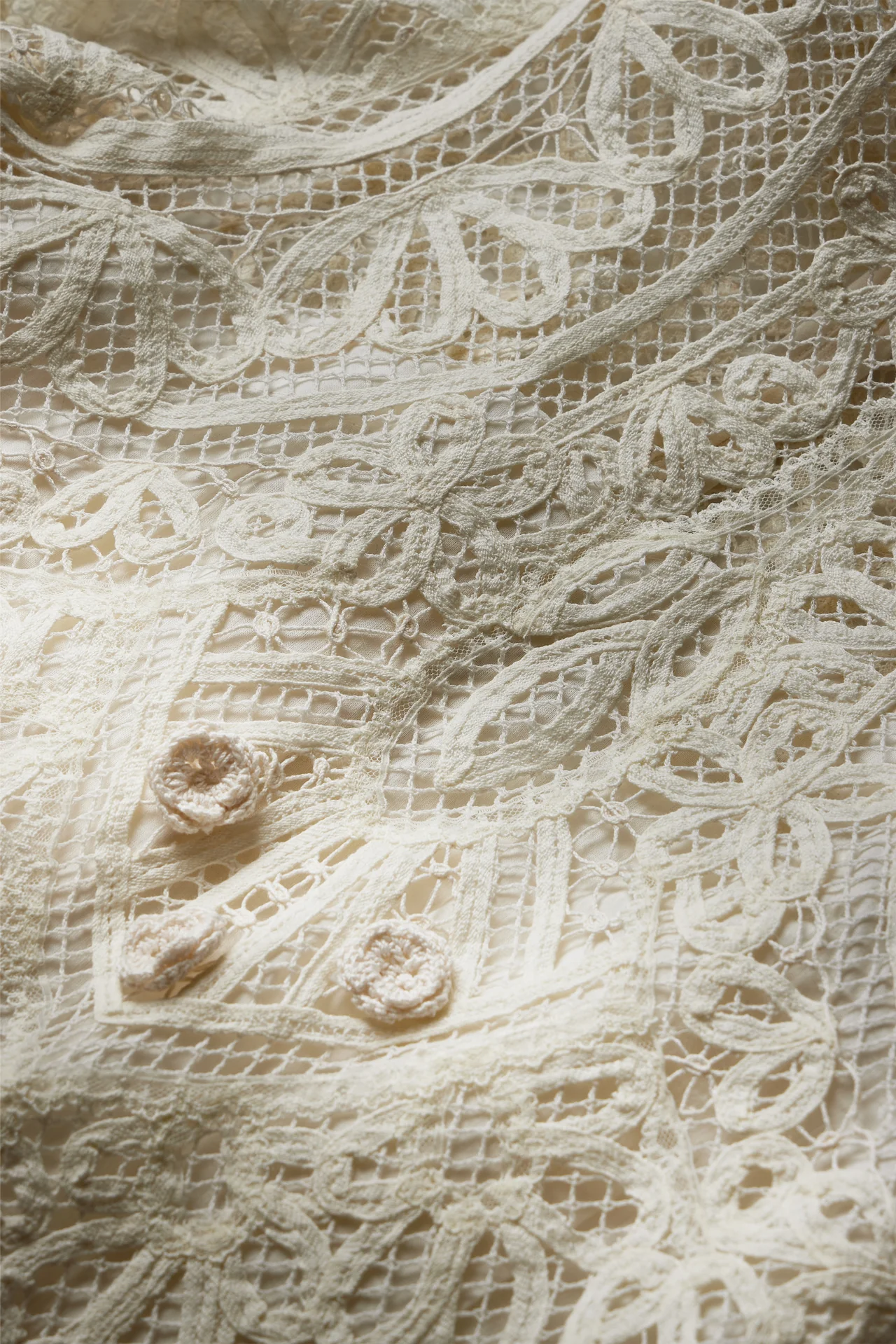 GENESSA TOP - Blouses - Sassanova