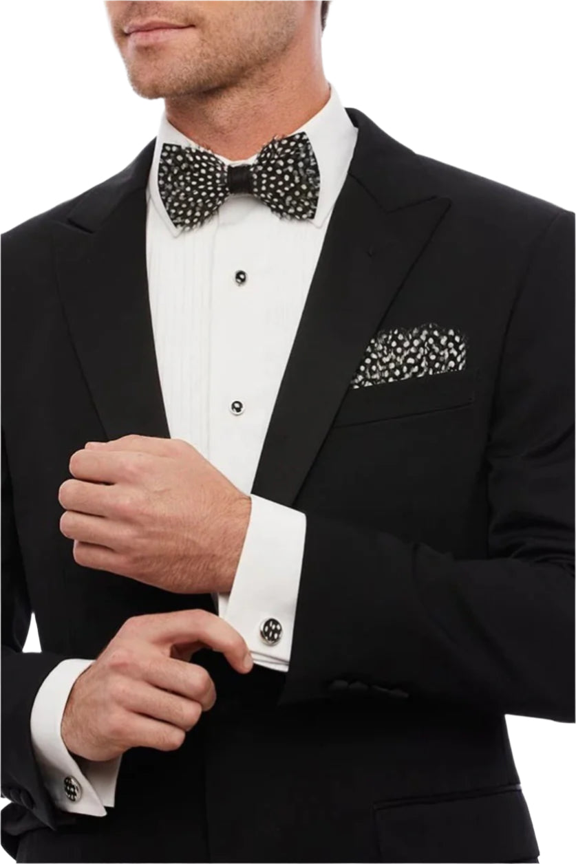 GUINEA 2.0 POCKET SQUARE
novaman