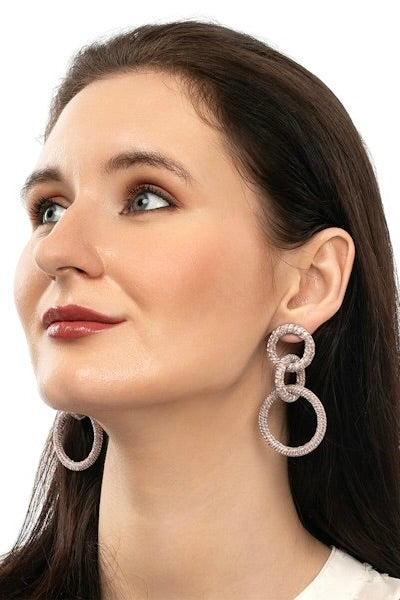 AKARI EARRINGS
sassanova