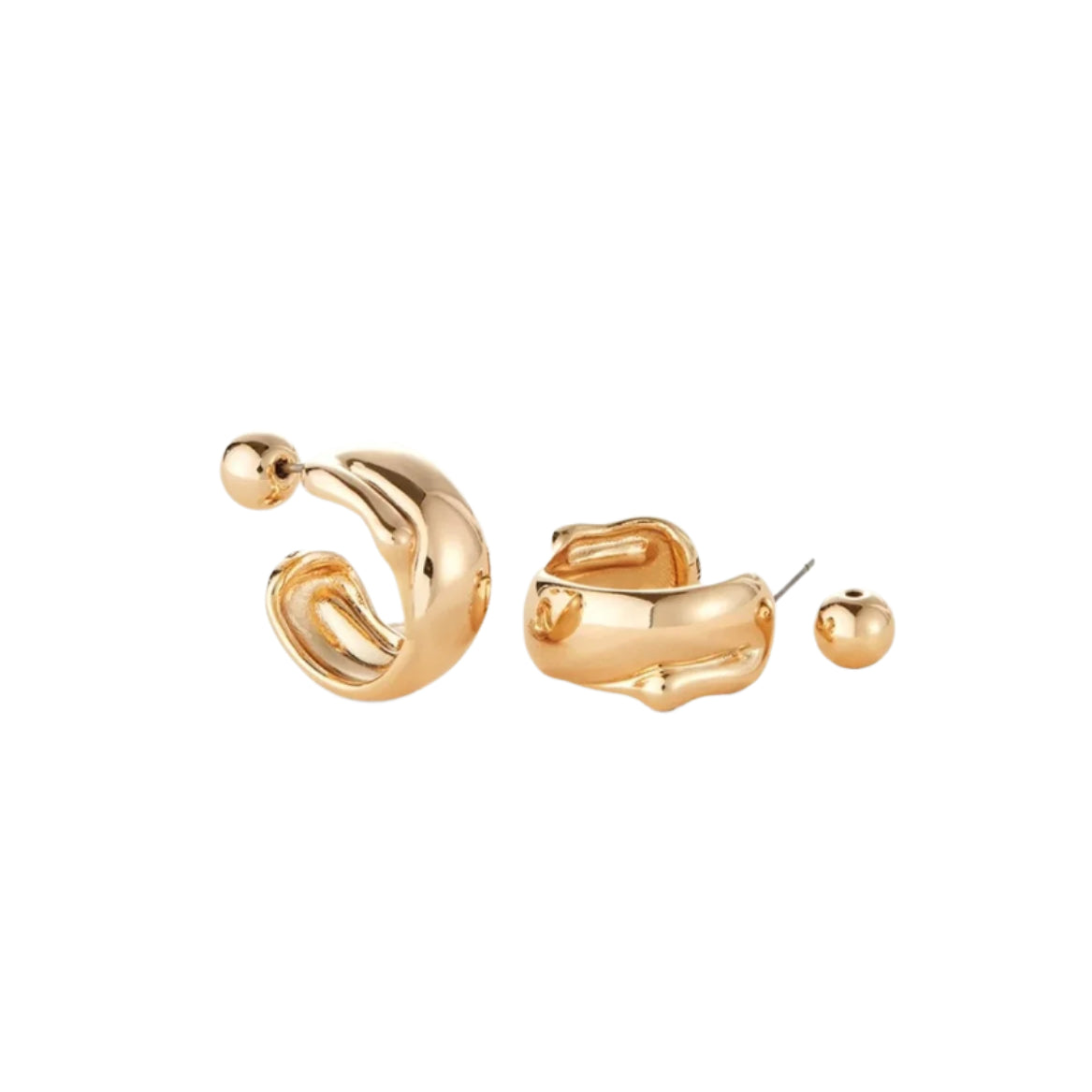 SEES HOOPS
sassanova