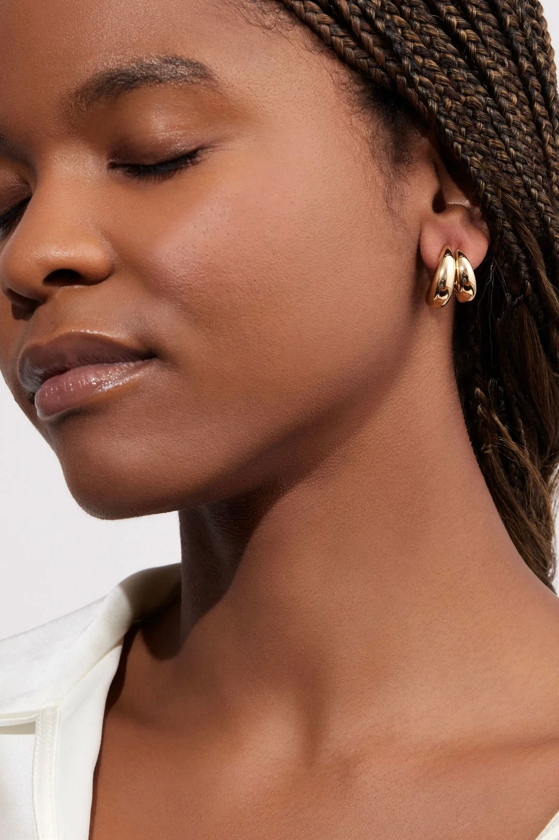 CANAL HOOPS- GLD
sassanova