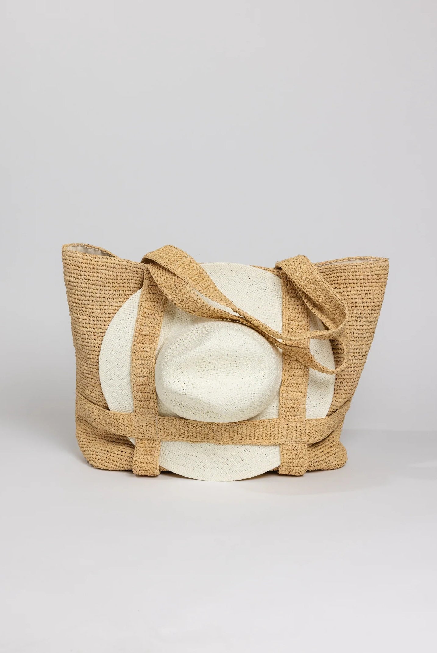 THE ORIGINAL STRAW TRAVELER BAG- NATURAL - Handbags - Sassanova