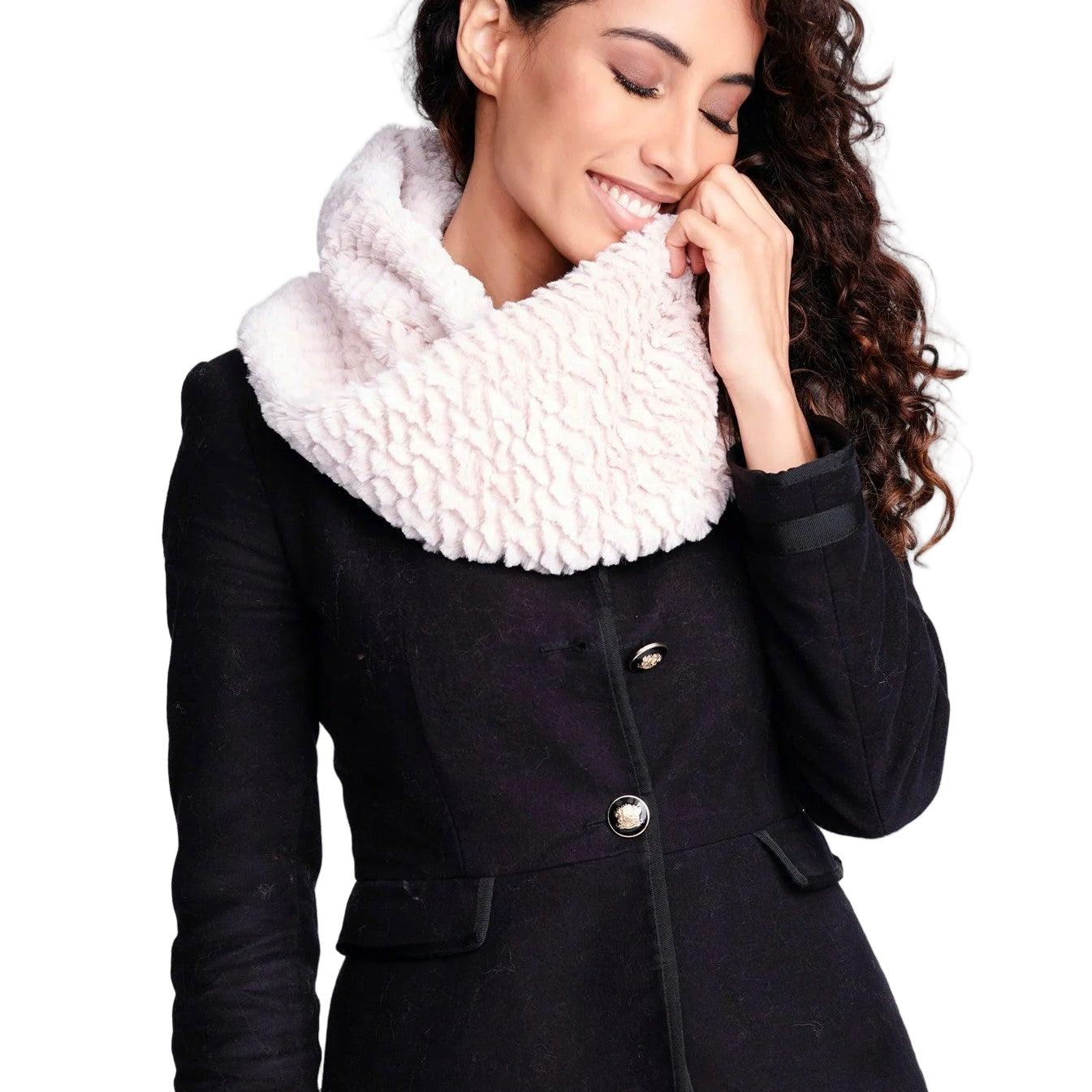 ROWEN SNOOD
sassanova