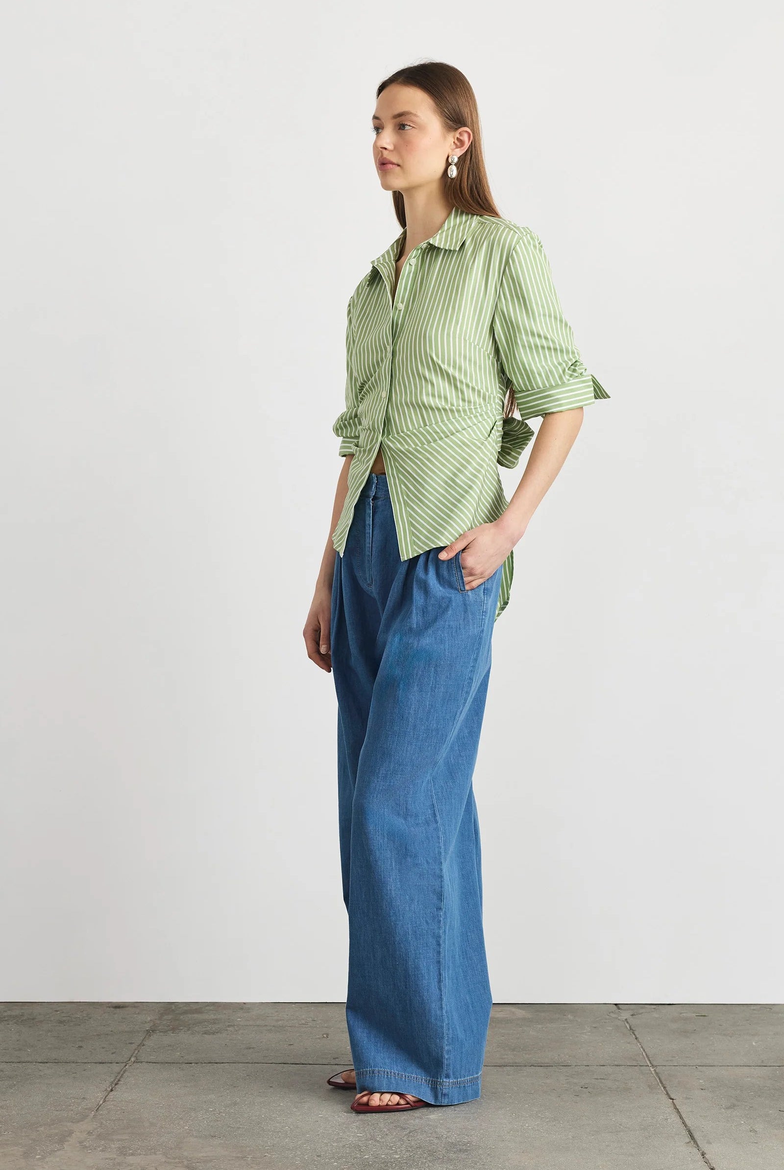 WINSLET TOP - Blouses - Sassanova