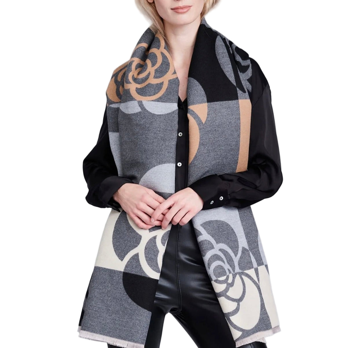 EDEN SCARF
sassanova