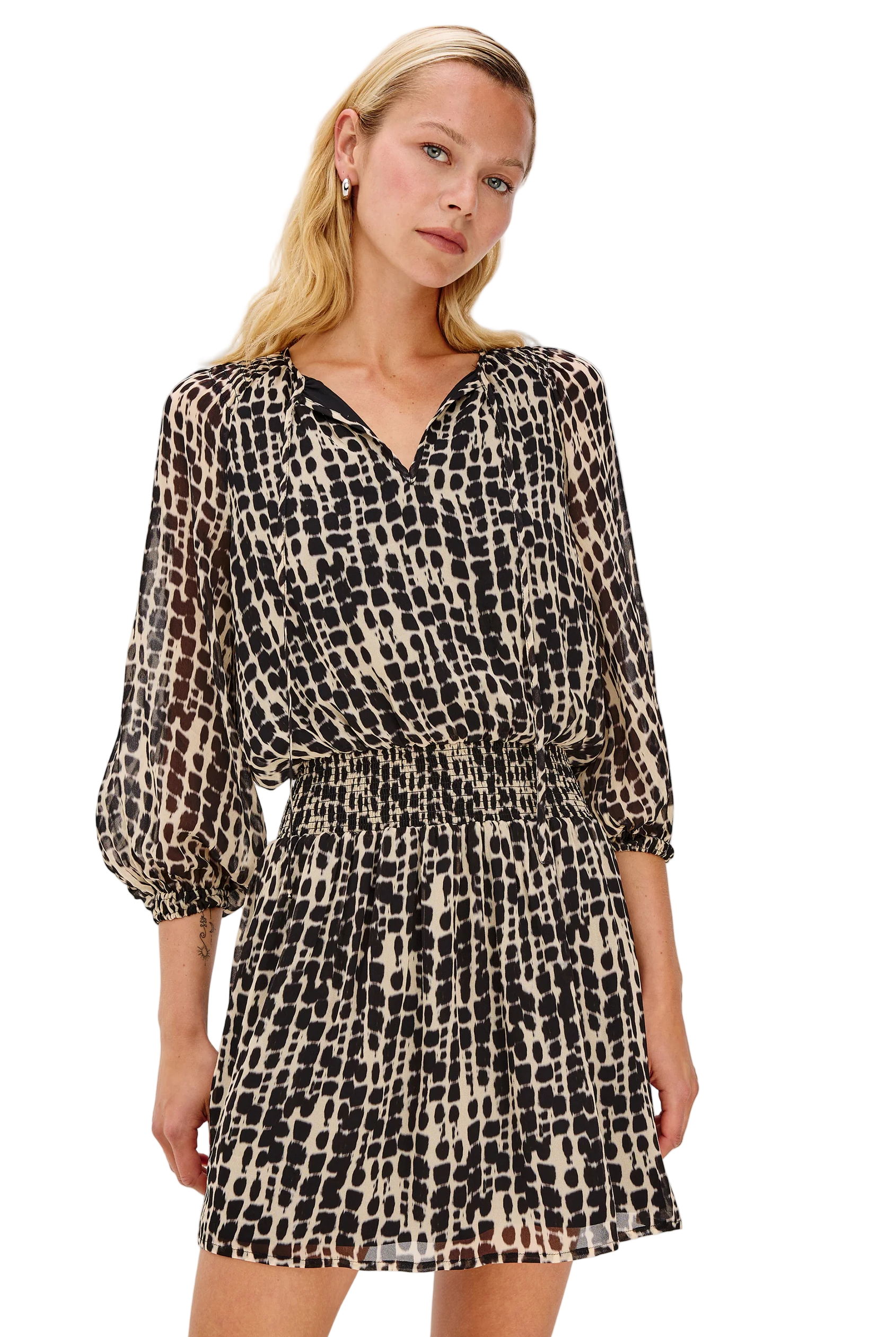 KARI DRESS
sassanova