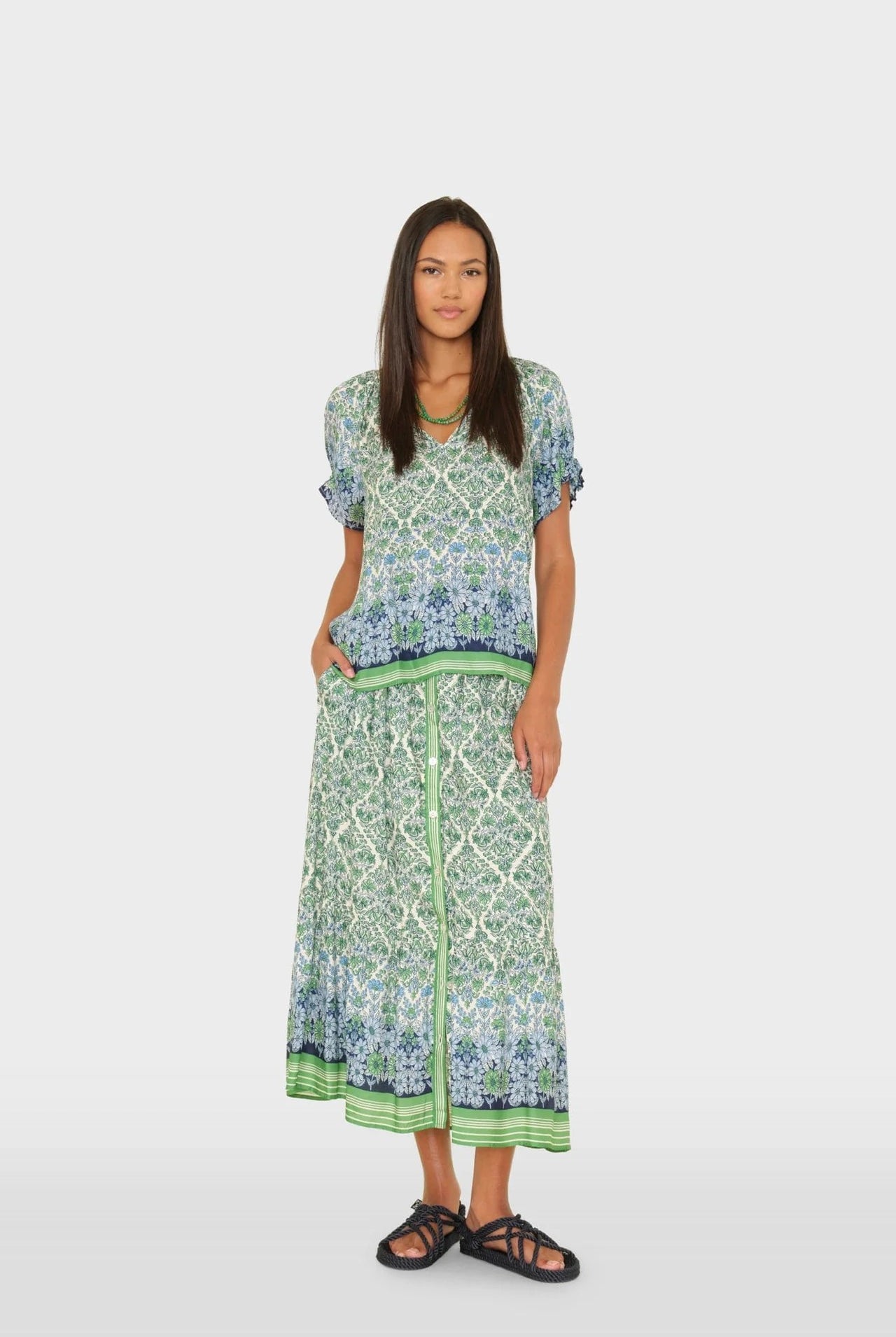 TARYN SKIRT - Skirts - Sassanova