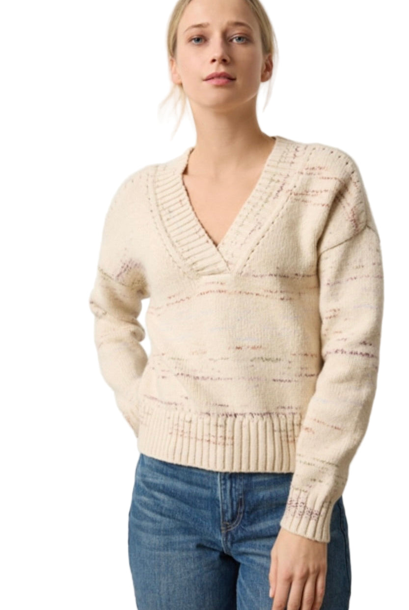 OVERSIZED V-NECK SWEATER (PA3082)
sassanova