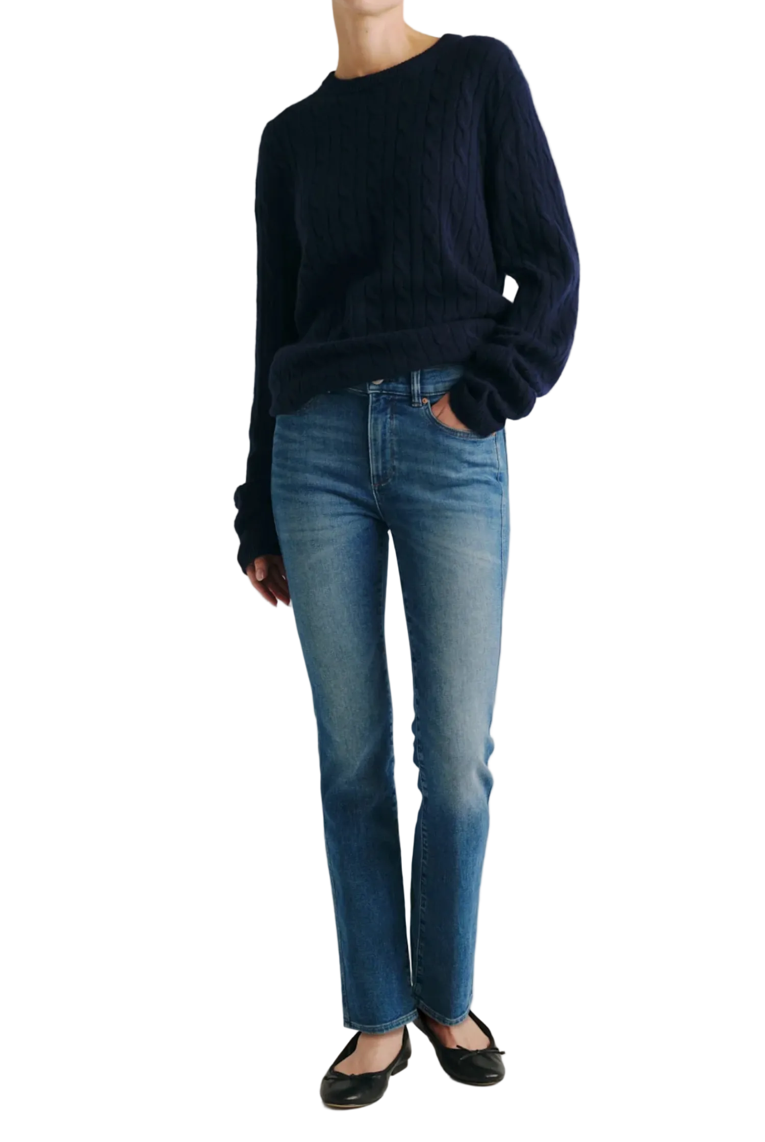 MARA MID RISE STRAIGHT 31 JEAN Sassanova