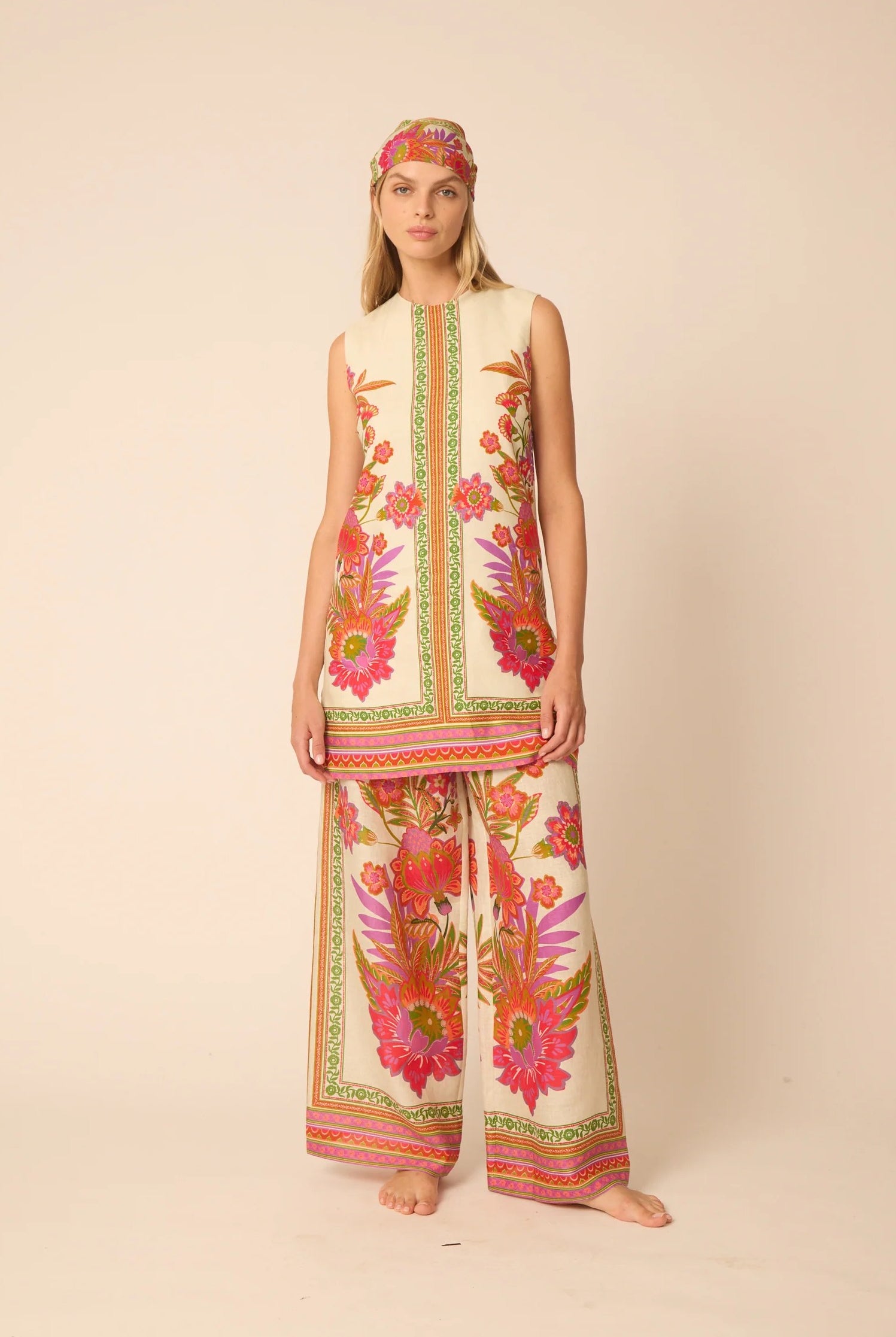 KIRBY DRESS - Dresses - Sassanova