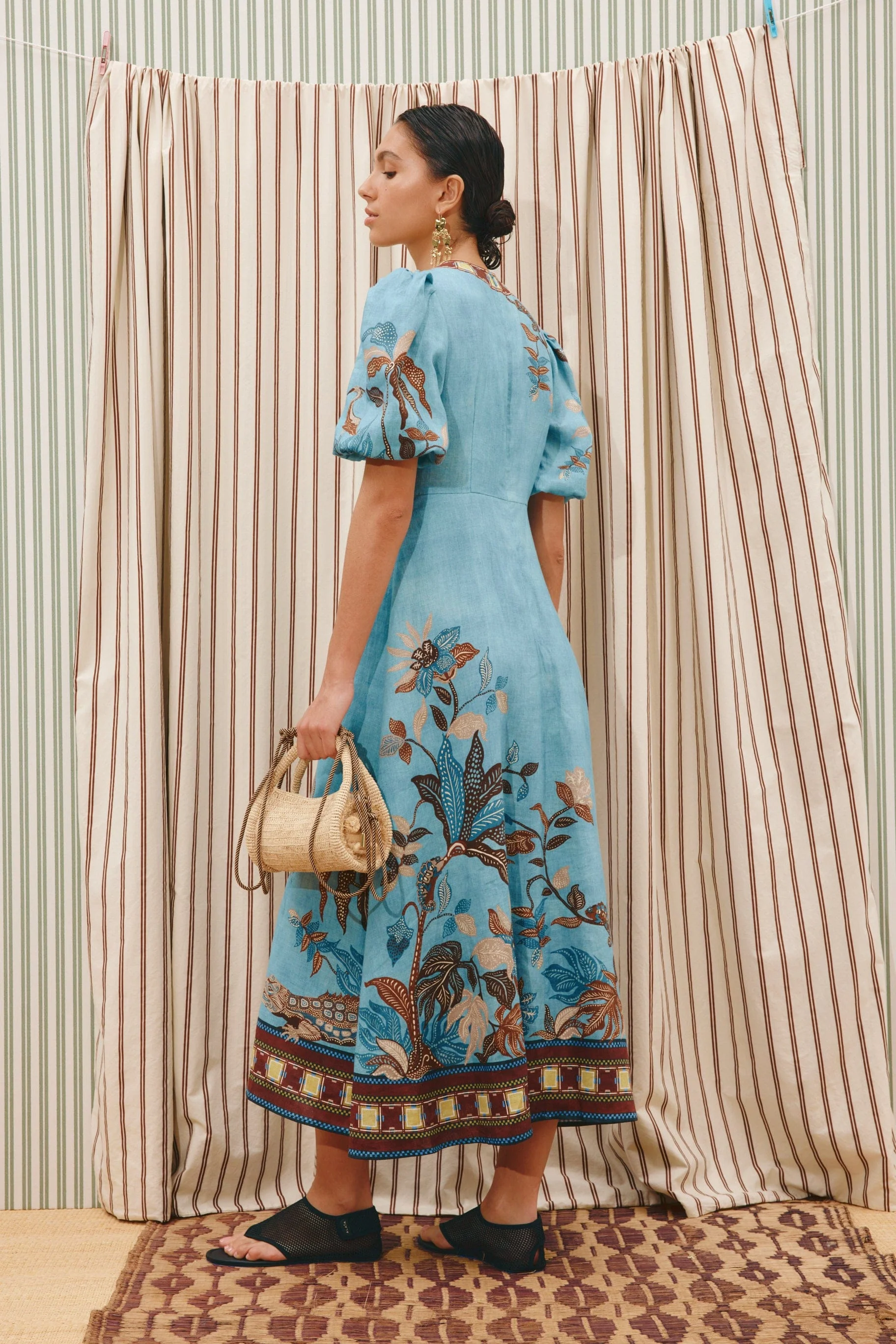 GEORGIE MIDI DRESS - Dresses - Sassanova