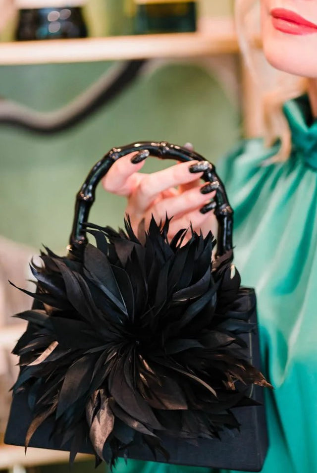 LULU FAILLE HANDBAG - Sassanova