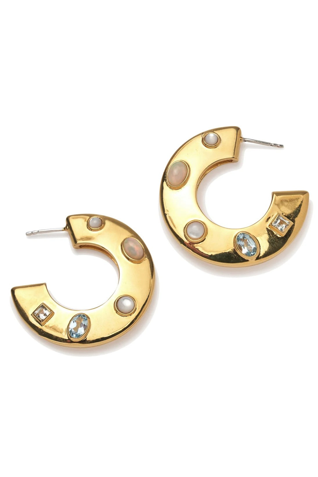 SAUCER HOOPS IN DOTTED PEARL - Earrings - Sassanova