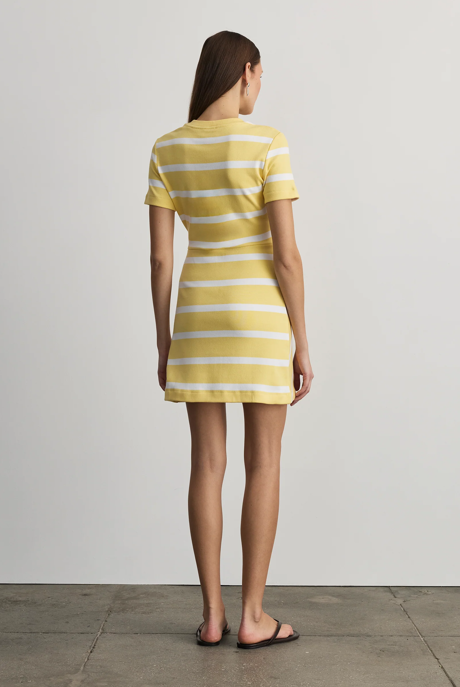 SHORT SLEEVE CODY DRESS - Dresses - Sassanova